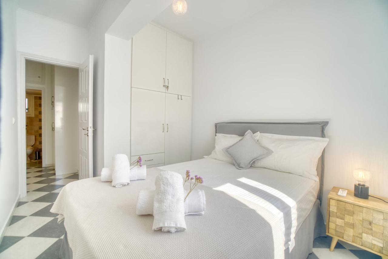 Stylish, Cozy 2-Bdr Flat In Andros Town By Explore Andros Extérieur photo