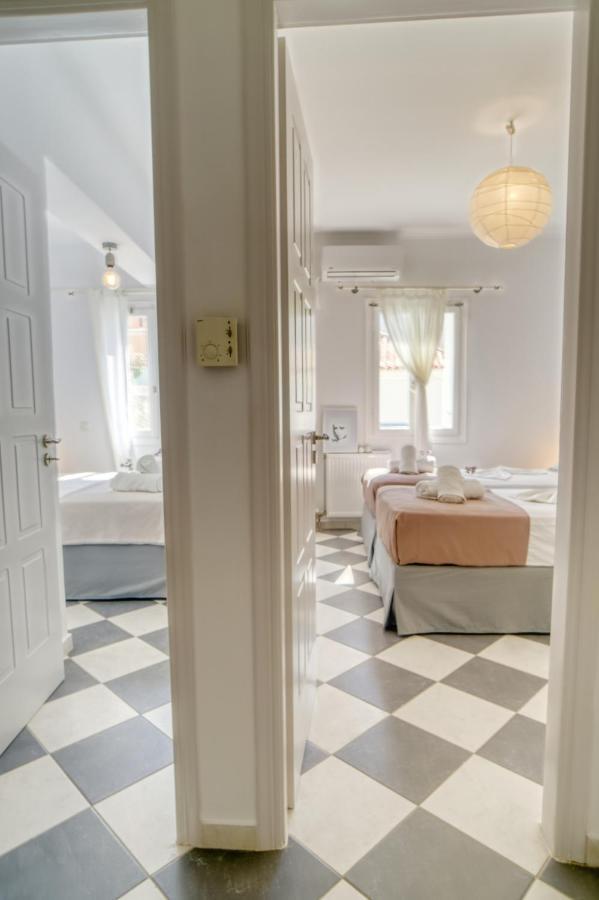 Stylish, Cozy 2-Bdr Flat In Andros Town By Explore Andros Extérieur photo